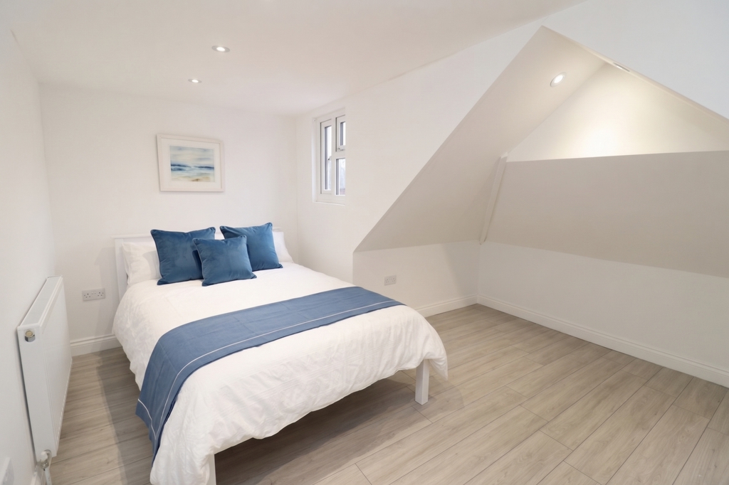 Double room - Single use to rent in Streatham Hill, London, SW16
