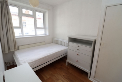 Double room - Single use to rent in Melbourne Grove, Denmark Hill, London, SE22