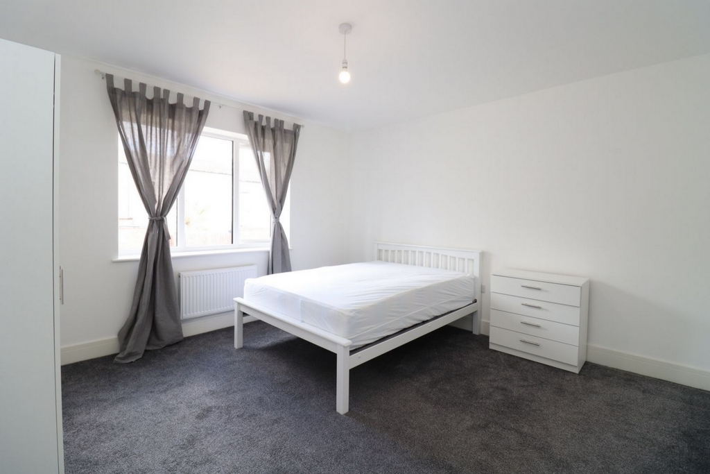 Double Room to rent in Woolwich, London, SE18
