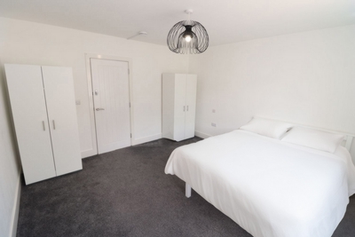 Double room - Single use to rent in Brookhill Close, Woolwich, London, SE18