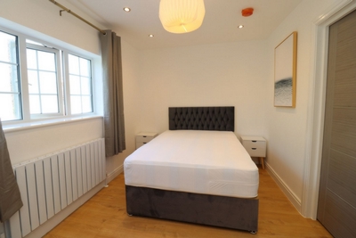 5 Bedroom Double room - Single use to rent in Duckett Street, Stepney Green, London, E1