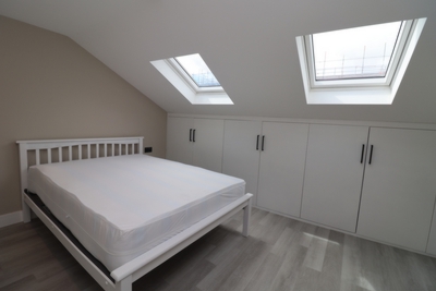 Double room - Single use to rent in Madron Street, Walworth, London, SE17