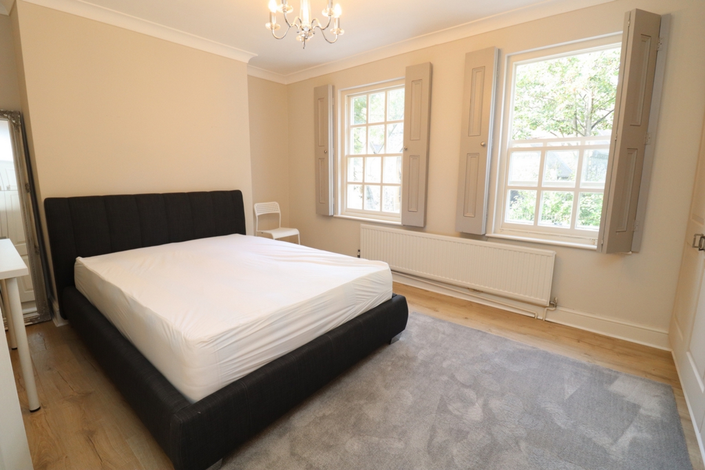 Double Room to rent in All Saints, London, E14