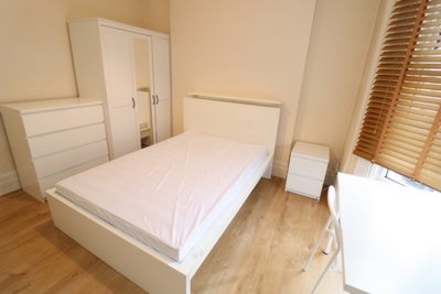 Double room - Single use to rent in Elswick Road, Lewisham, London, SE13