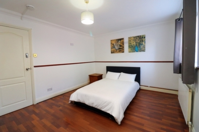 Double Room to rent in Tollgate Road, Beckton, London, E6