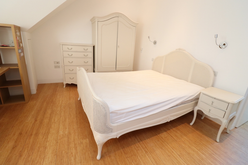 Ensuite Single Room to rent in Dulwich, London, SE24