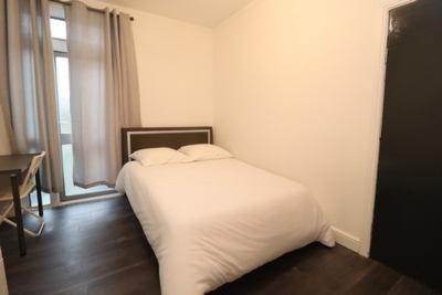 Double room - Single use to rent in Ravenshaw Street, West Hampstead, London, NW6