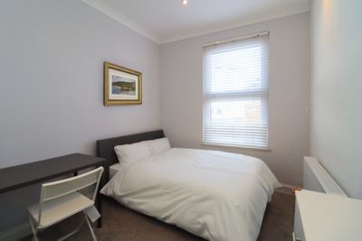 Double room - Single use to rent in Dawes Road, Fulham, London, SW6