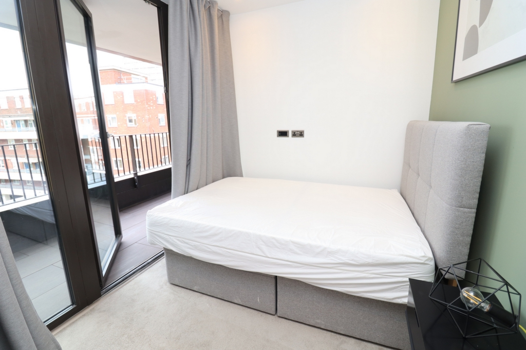 Double room - Single use to rent in Hoxton, London, E2