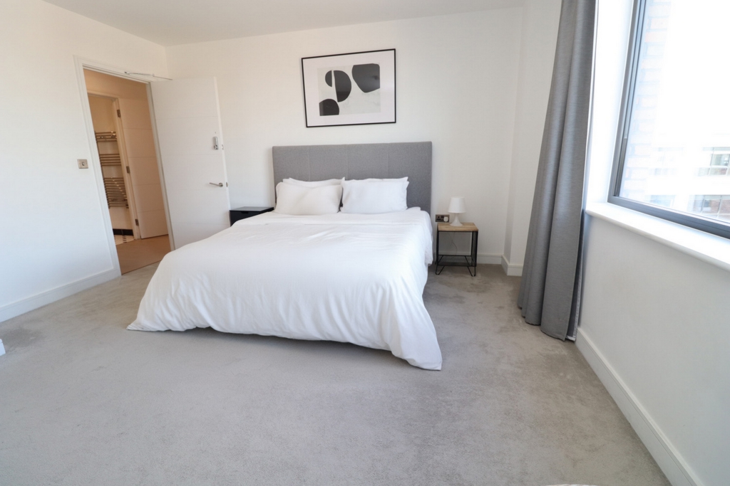 Ensuite Single Room to rent in Hoxton, London, E2