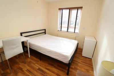Double room - Single use to rent in Drywater Flats,Phoenix Wharf Road, London Bridge, London, SE1