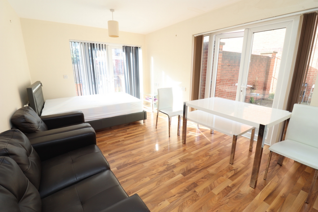 Double Room to rent in London Bridge, London, SE1