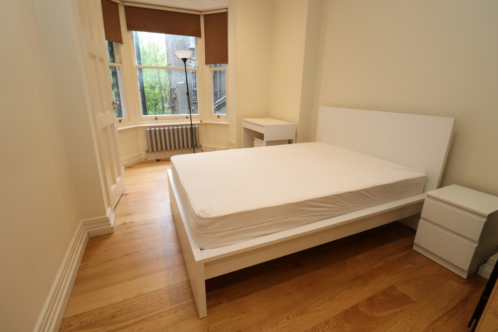 Ensuite Single Room to rent in St. John's Wood, London, NW8