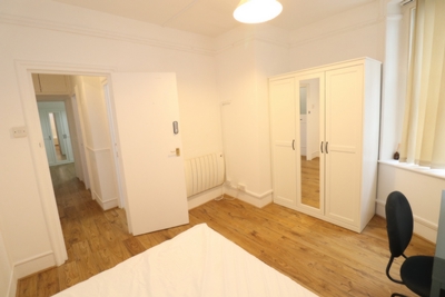 Double room - Single use to rent in Scott Ellis Gardens, Maida Vale, London, NW8