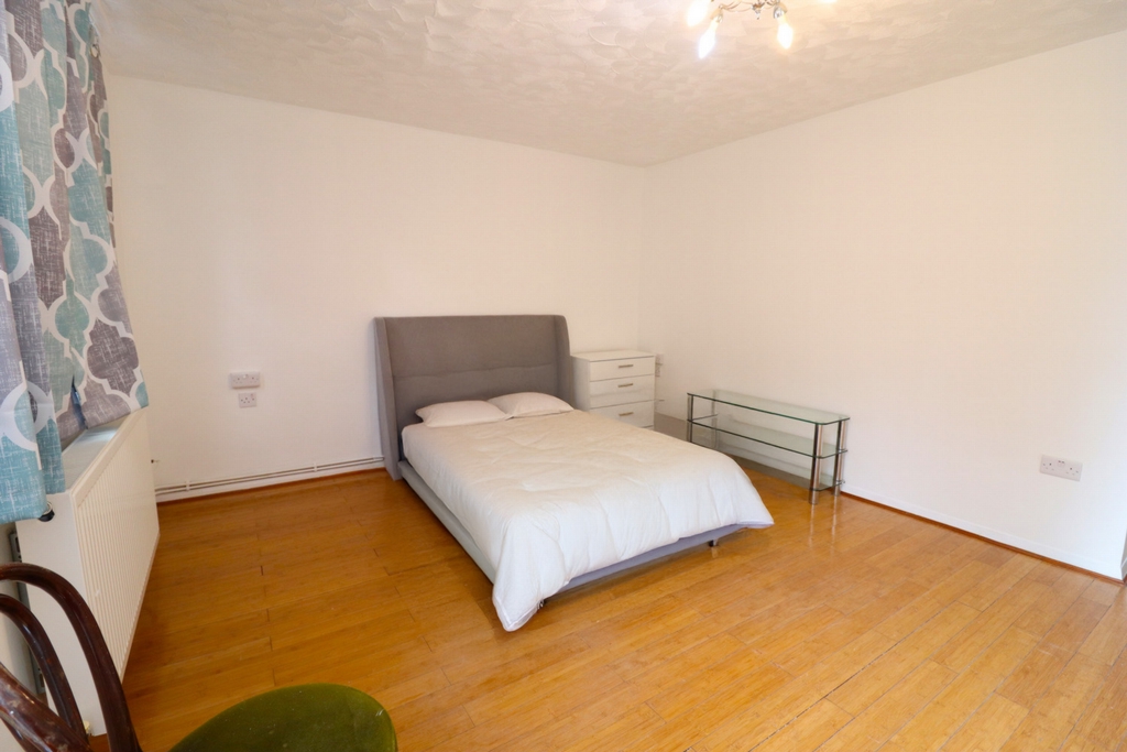 Double Room to rent in Island Gardens, London, E14