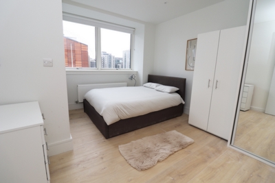 Double room - Single use to rent in Fridman House,1e Olympic Way, Wembley, London, HA9