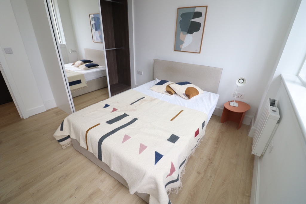 2 Bedroom Double room - Single use to rent in Wembley, London, HA9