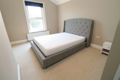 Double room - Single use to rent in Maldon Road, Acton Central, London, W3