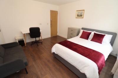Double room - Single use to rent in Bonington House,Killick Street, King'S Cross, London, N1