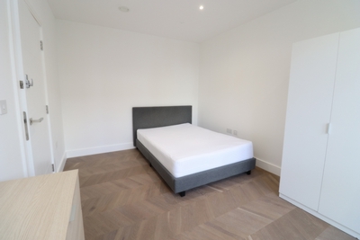 Double room - Single use to rent in Ensign Street, Kidbrooke, London, SE3