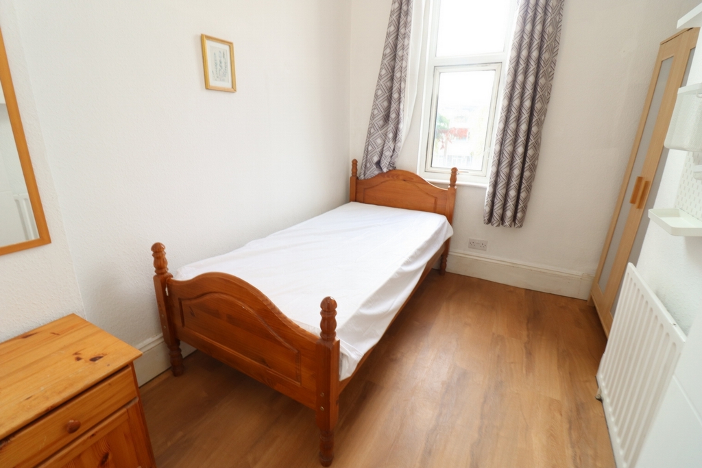 Single Room to rent in Brentford, London, TW8