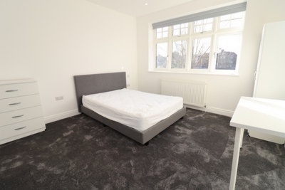 Ensuite Single Room to rent in Abbey Road, Bush Hill Park, London, EN1