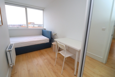Double room - Single use to rent in Fridman House,1e Olympic Way, Wembley, London, HA9