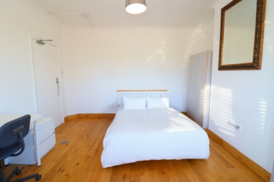 Double room - Single use to rent in Leigham Vale, Streatham, London, SW16