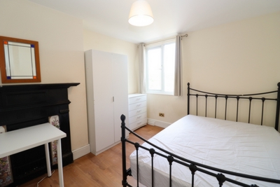 Double room - Single use to rent in Vaughan Road, Harrow, London, HA1