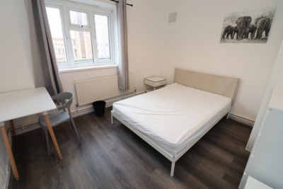 Double room - Single use to rent in Godwin House,Thurtle Road, Hoxton, London, E2