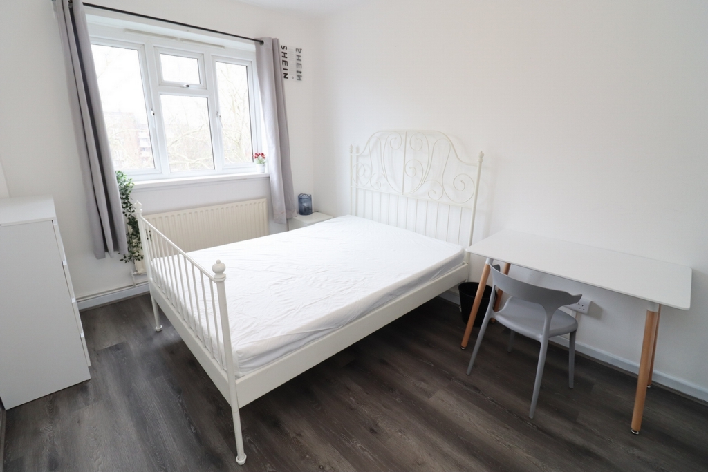 Double room - Single use to rent in Hoxton, London, E2