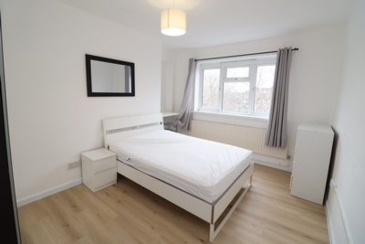 Double room - Single use to rent in Godwin House,Thurtle Road, Hoxton, London, E2