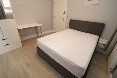 Double room - Single use to rent in Batson House,Fairclough Street, Whitechapel, London, E1