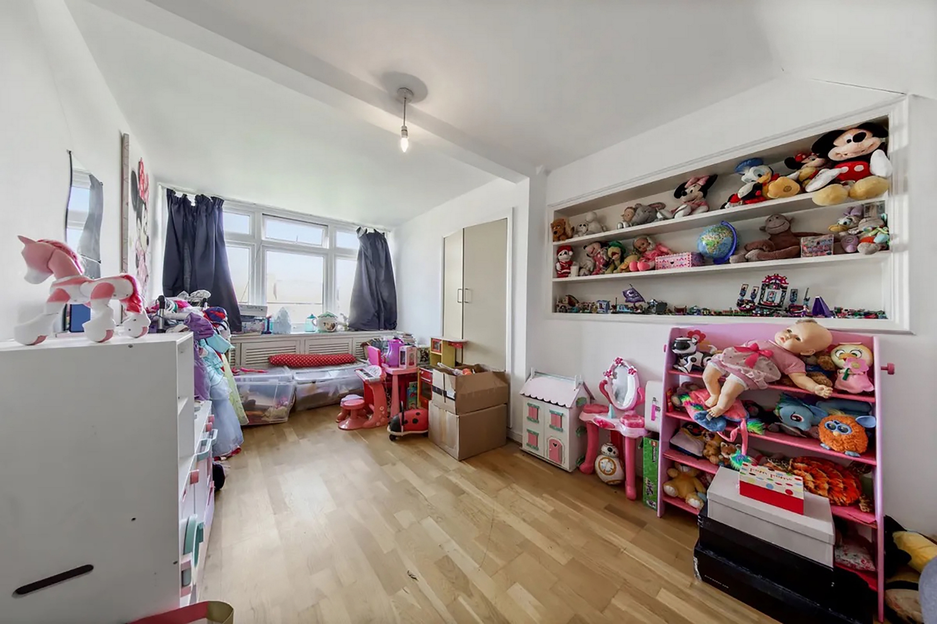 6 bedrooms house, 243 Chamberlayne Road Kensal Rise London