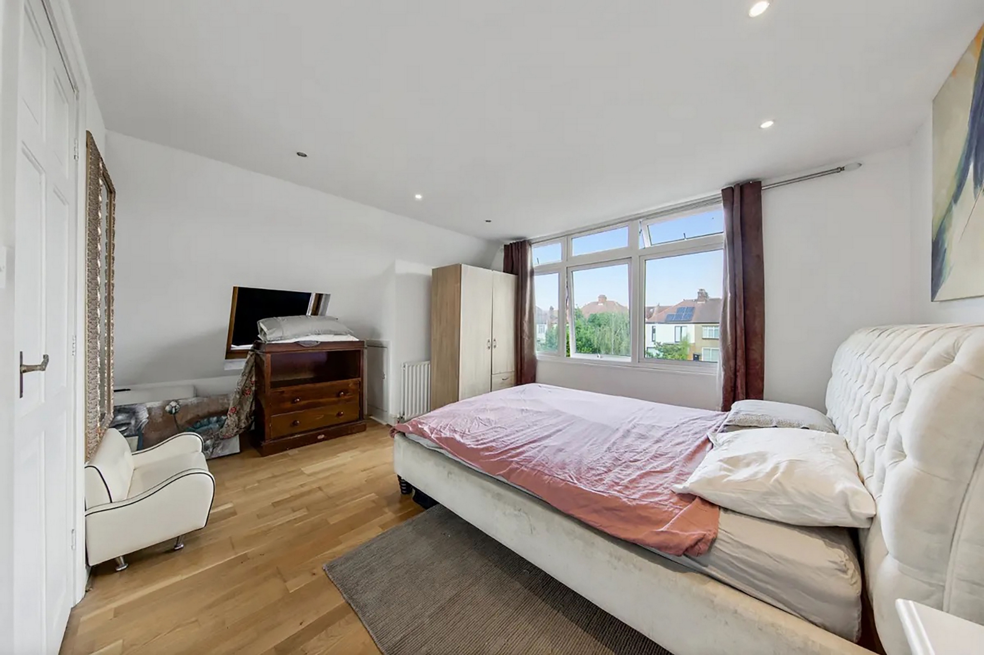 6 bedrooms house, 243 Chamberlayne Road Kensal Rise London