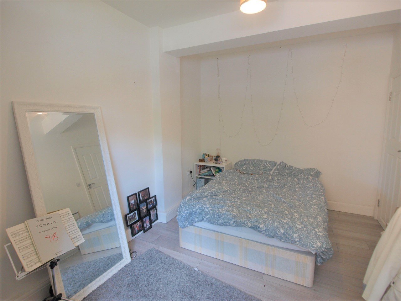 4 bedrooms flat, 36 New North Road Old Street London