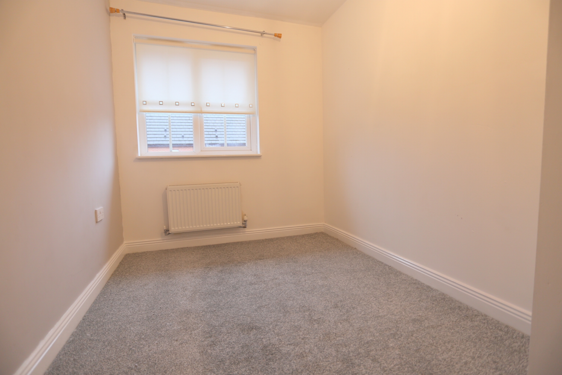 2 bedrooms town house, 16 Lychgate Close Stoke on Trent Staffordshire