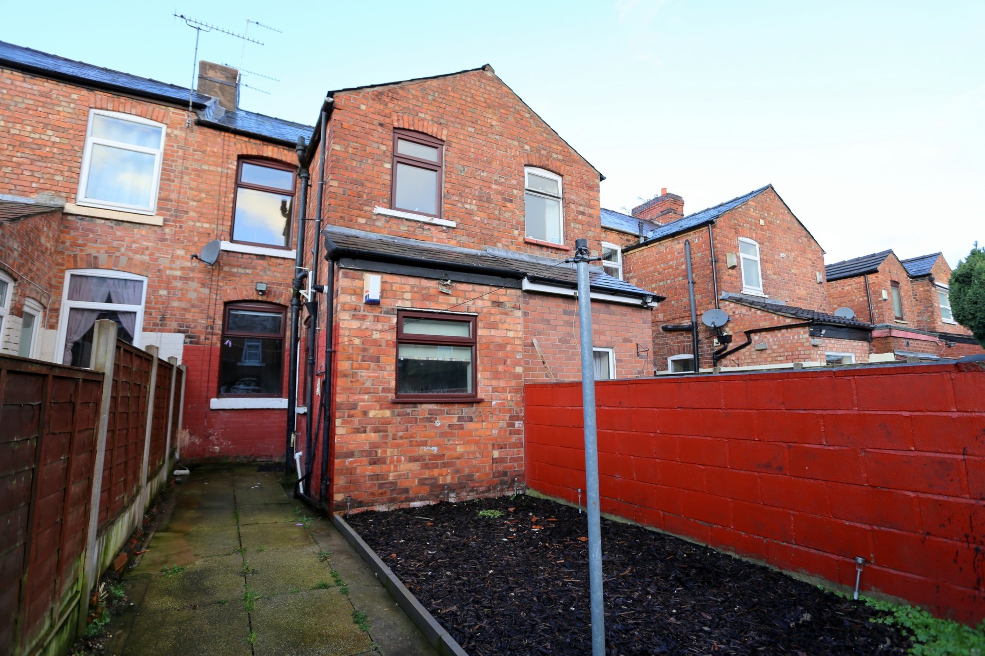 2 bedrooms terraced, 79 Ludford Street Crewe Cheshire