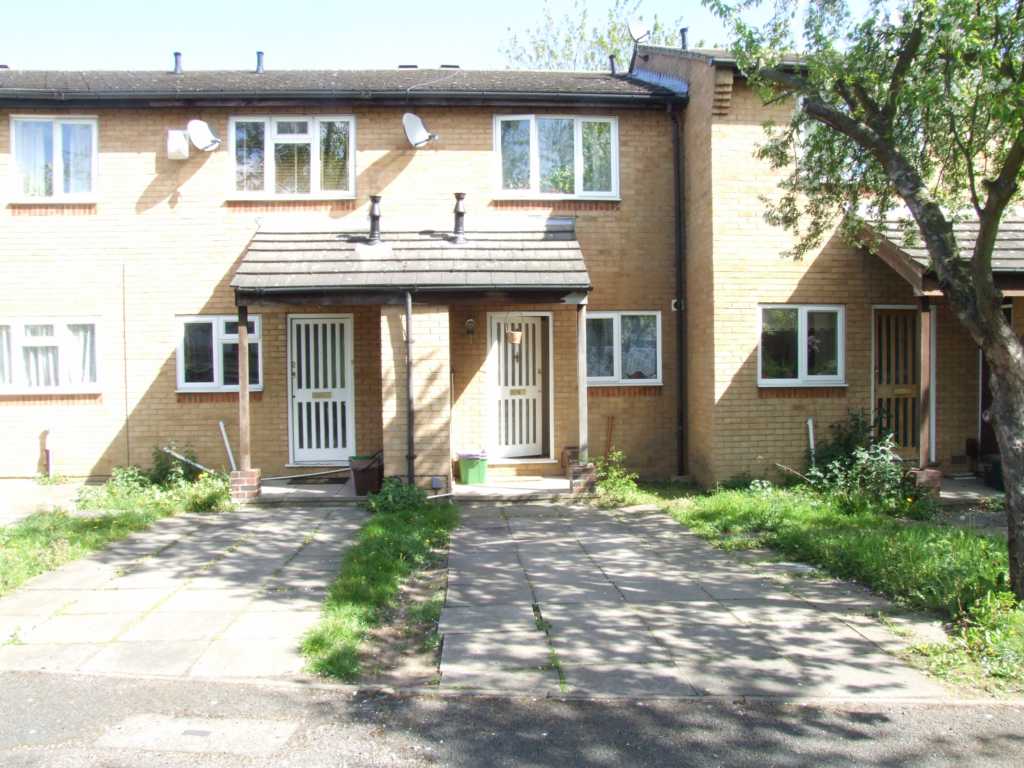 2 bedrooms house, 3 Daniel Close Collier's Wood London