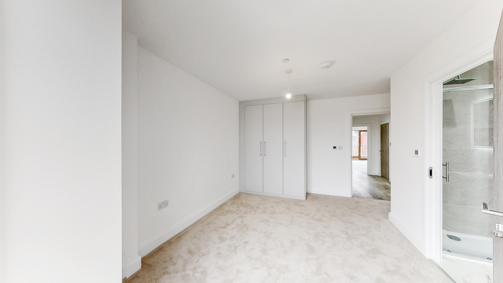 2 bedrooms flat, 189b Flat 9 High Road Willesden London