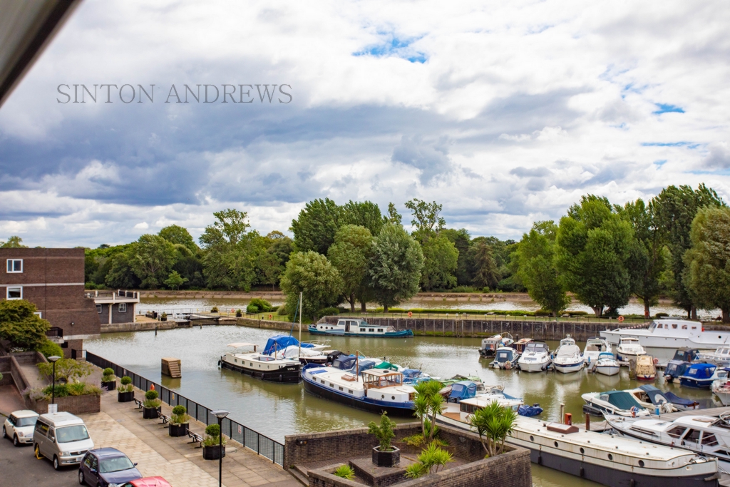 Sinton Andrews Estate Agents - Based in Ealing West London