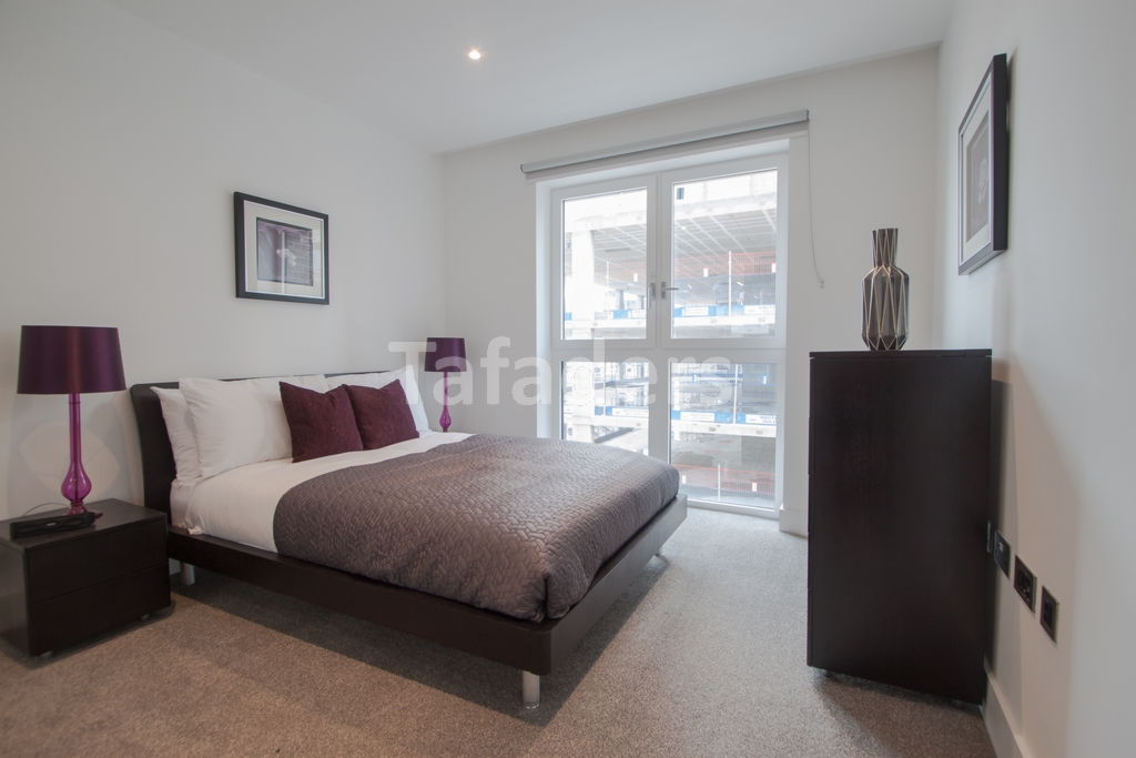 2 bedrooms flat, 4 808 Wiverton Tower, New Drum Street Aldgate London