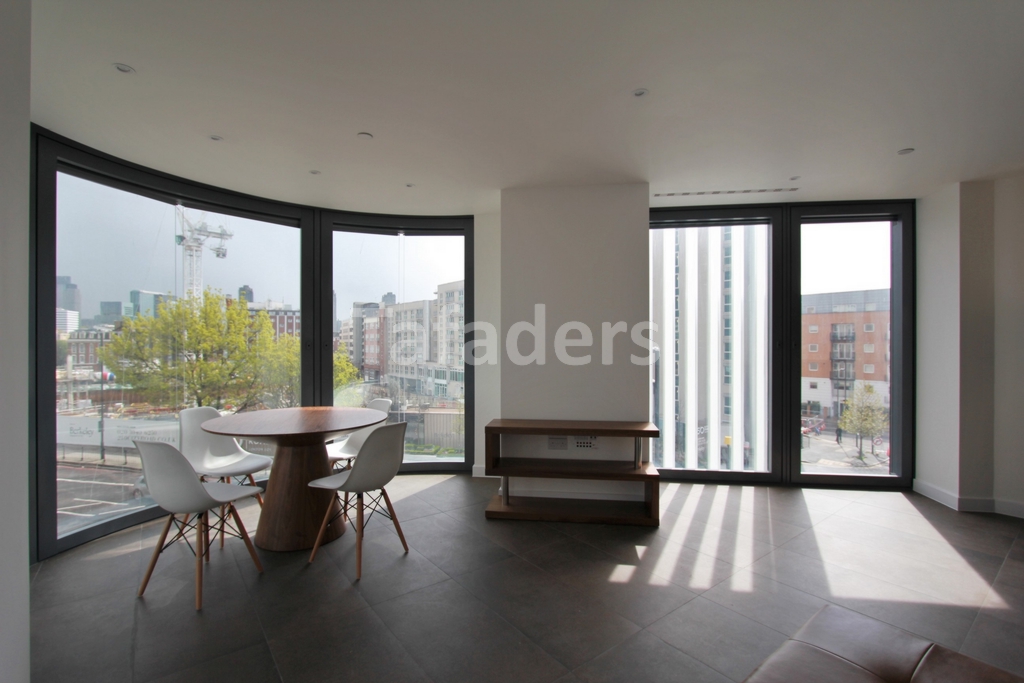 2 bedrooms apartment, 261b 10 Chronicle Tower City Road London