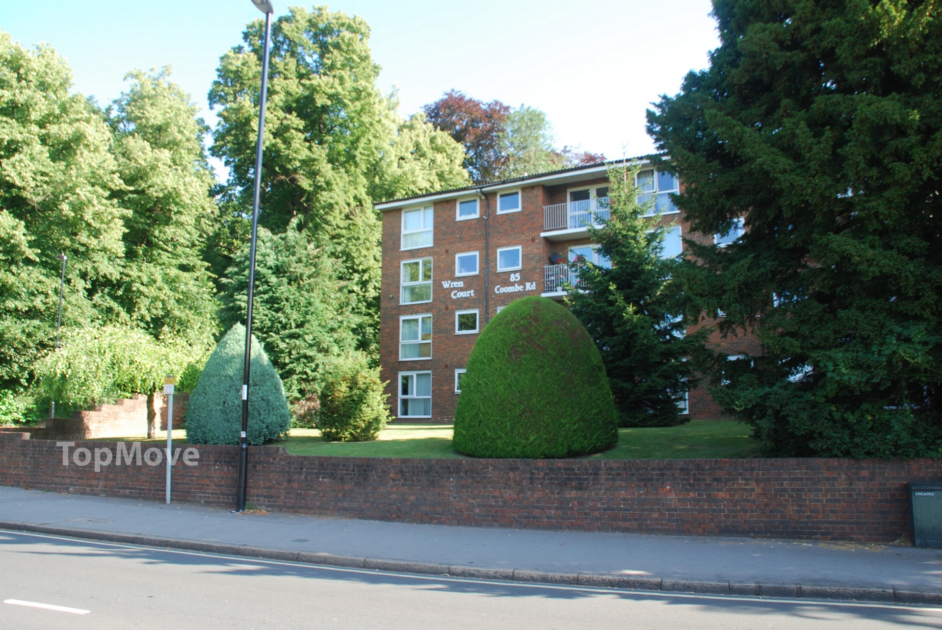 2 bedrooms flat, 85 3 Coombe Road South Croydon Surrey