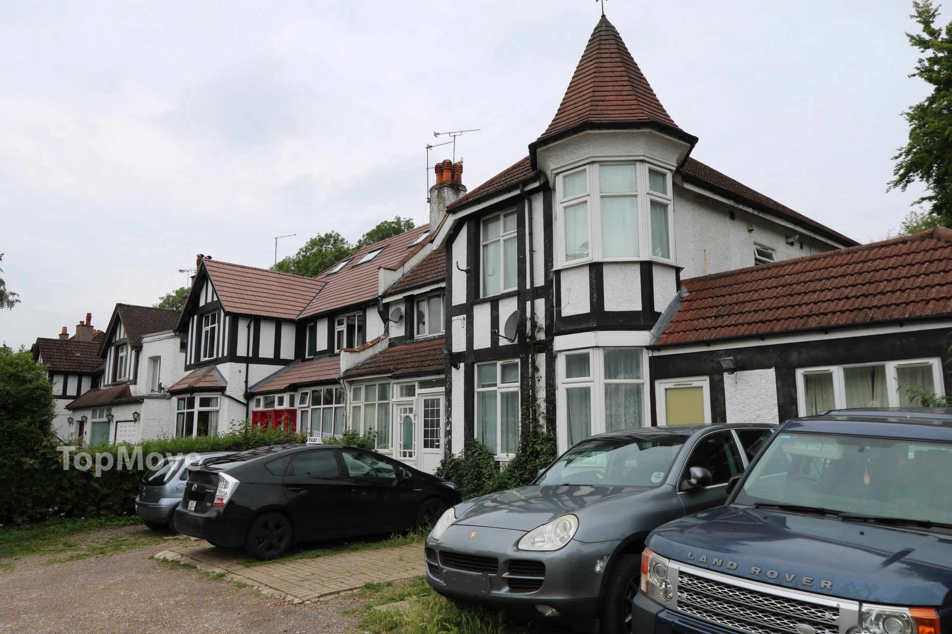 2 bedrooms flat, 2 Brighton Road Coulsdon Croydon Surrey