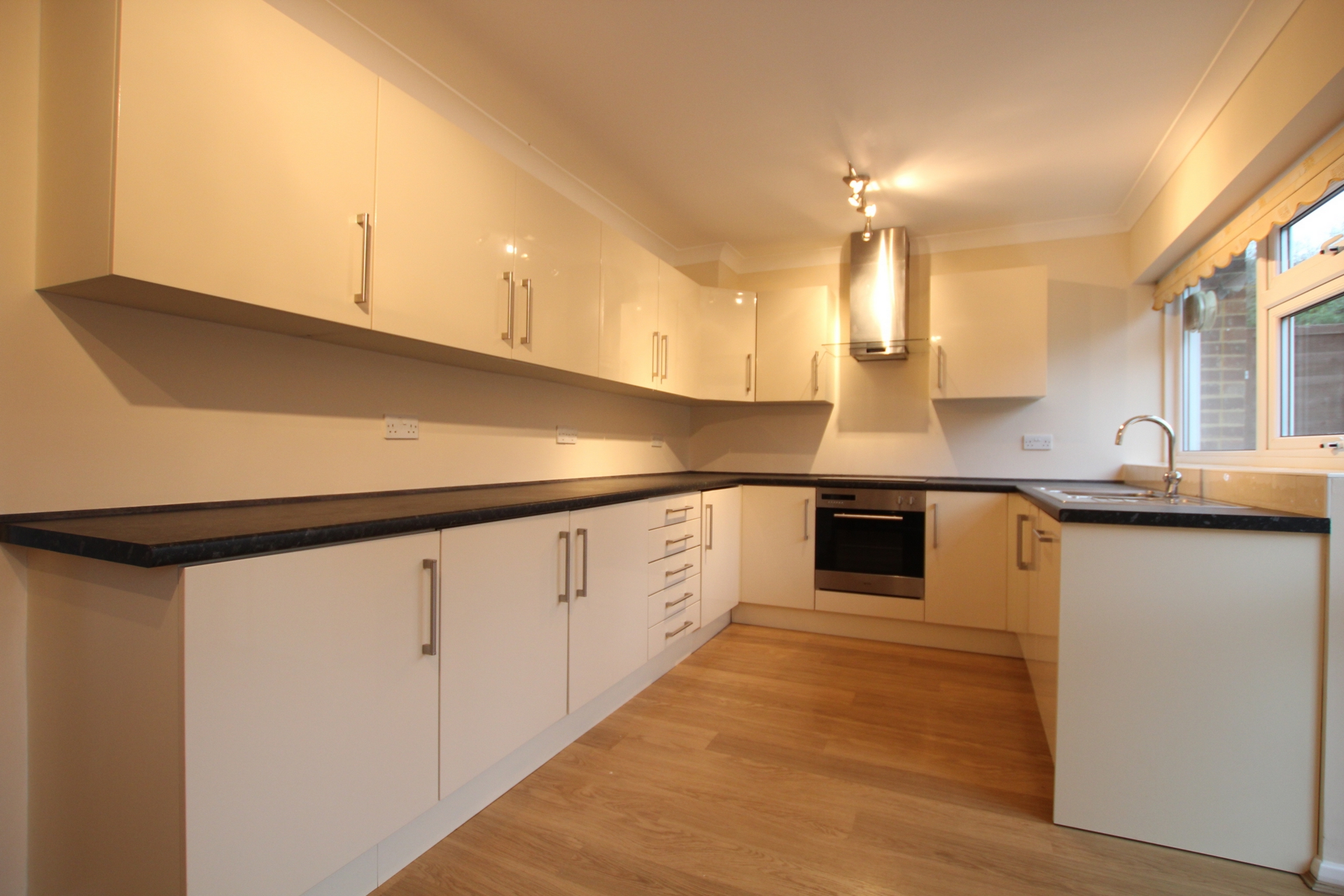 Meadway, Hoddesdon VIA Properties