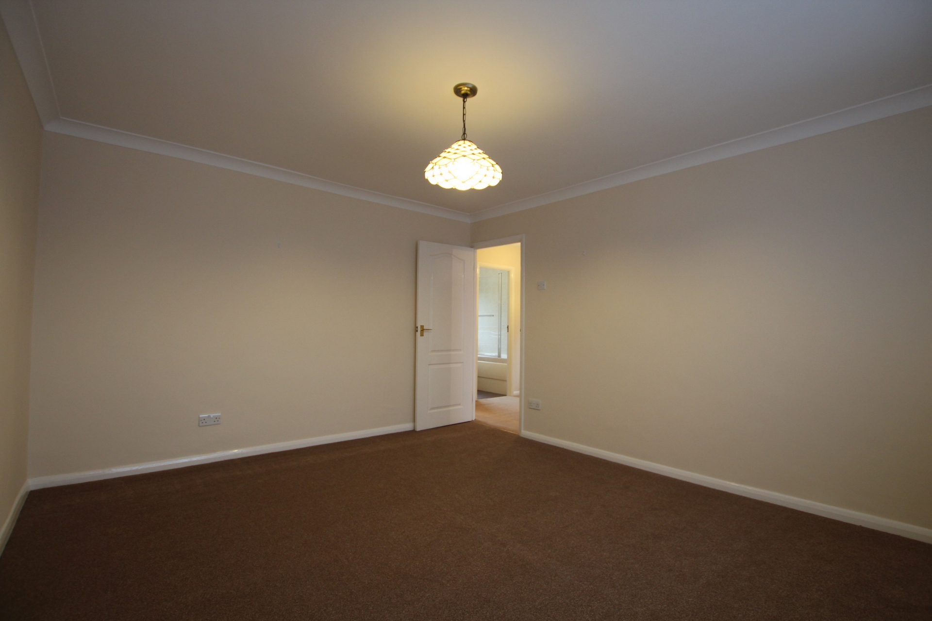 Meadway, Hoddesdon VIA Properties