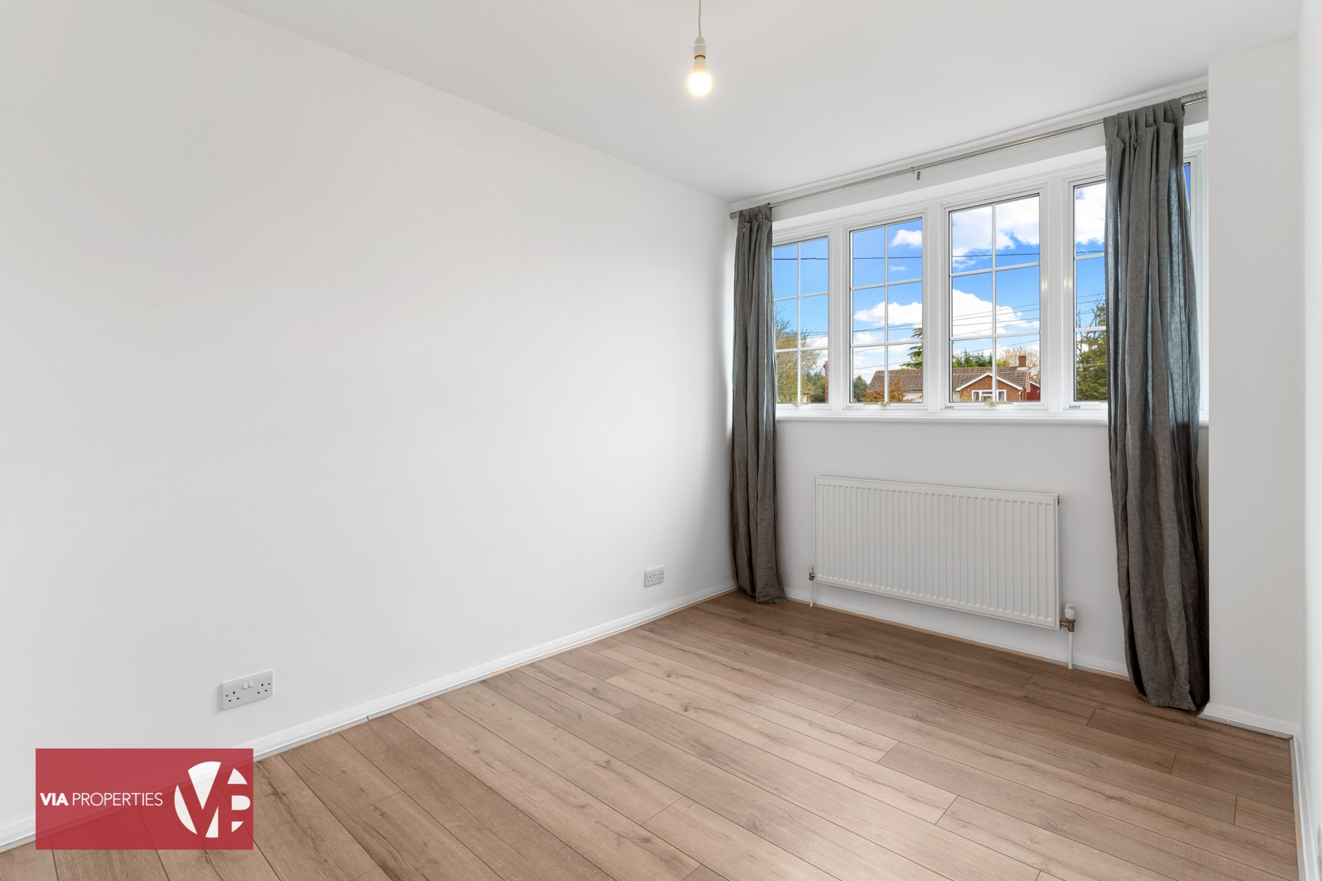 High Road, Broxbourne VIA Properties