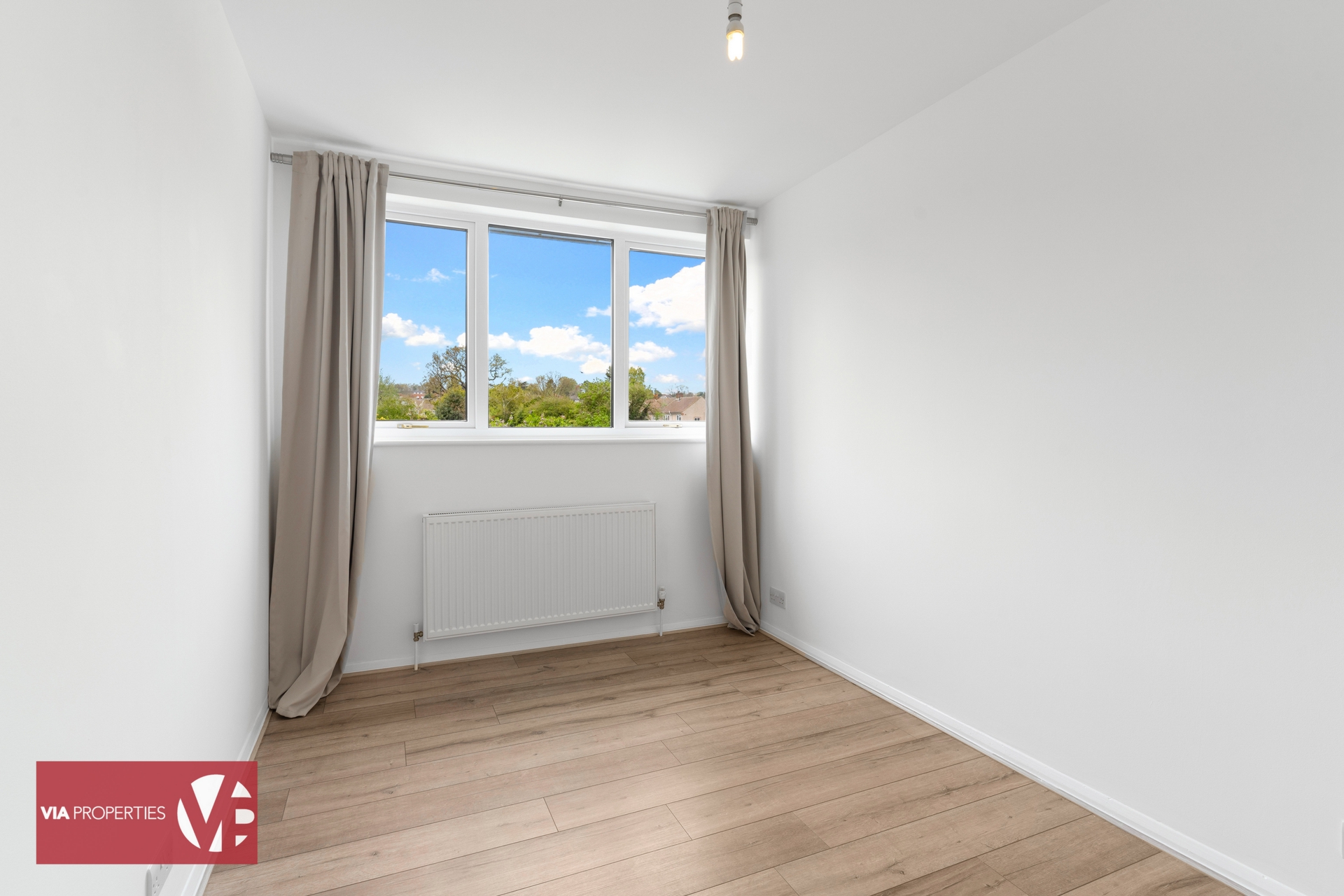 High Road, Broxbourne VIA Properties