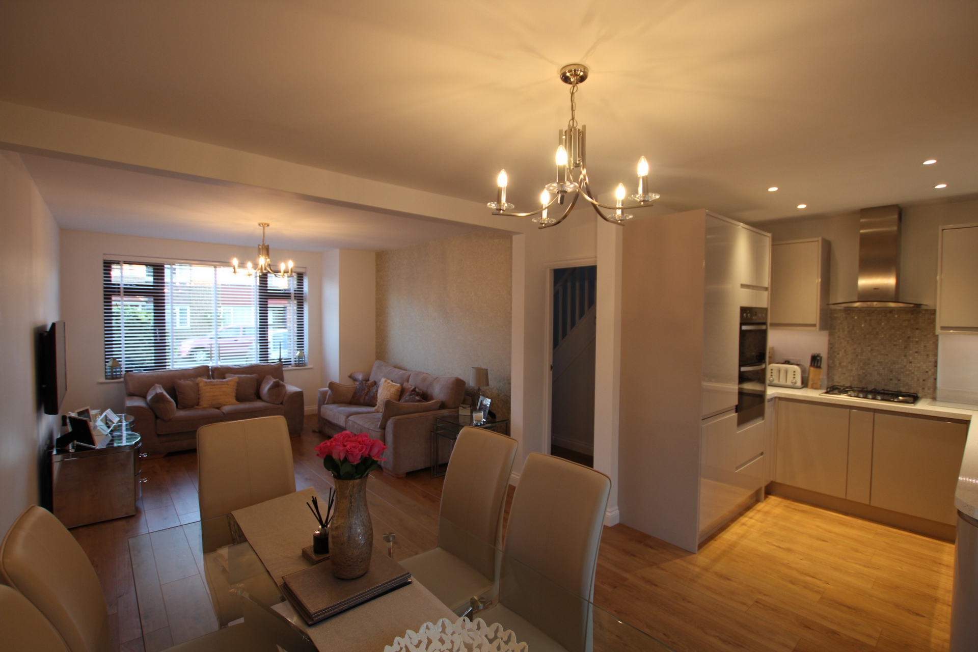 Bullwell Crescent, Cheshunt VIA Properties